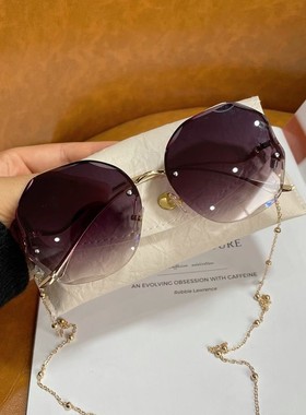 2021新款无边框切边带链条墨镜女韩版潮网红圆脸大框显瘦太阳眼镜