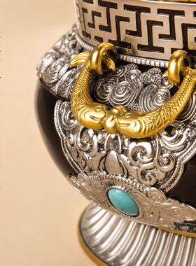 藏式仿古合金糌粑盒米盒浮雕八吉祥糖果收纳盒特色青稞储物罐摆件