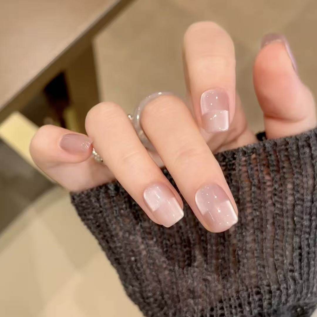 【平行空间】浅粉空间玻璃珠猫眼纯手工穿戴甲温柔简约显白美甲贴,淘宝优惠券,粉丝福利购,淘宝优惠卷