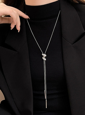 精致秋冬毛衣链女轻奢高级感气质大气小众长项链2025新款毛衣配饰
