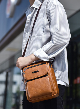 PU便携复古男士托特斜挎包