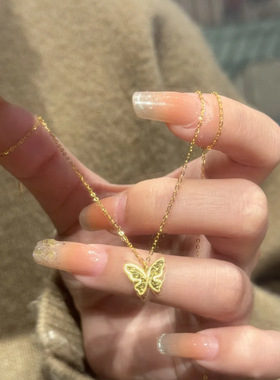 金色碎冰冰蝴蝶项链女2026新款精致轻奢钛钢不掉色锁骨链饰品定制