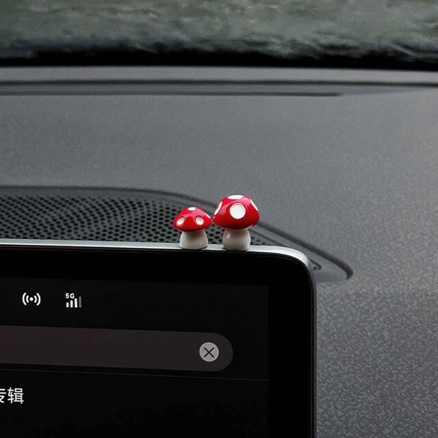 Little rabbit mushroom car ornaments center console screen lying car decoration supplies cute female electric car accessories