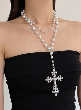 双层叠戴金属十字架珍珠长项链女