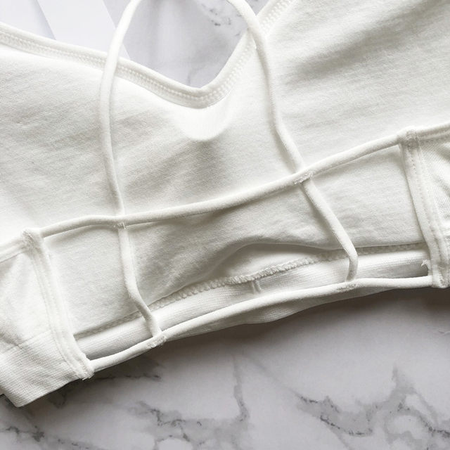 Tube top underwear, anti-exposure, gather-up chest-style beautiful back camisole for women with cross straps for summer students