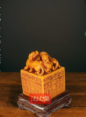 仿古雕刻摆件鸡血原石客厅手工玉石印章田黄石天然招财貔貅篆刻