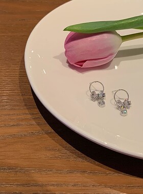 925银针春日蝴蝶结潮女高级大气