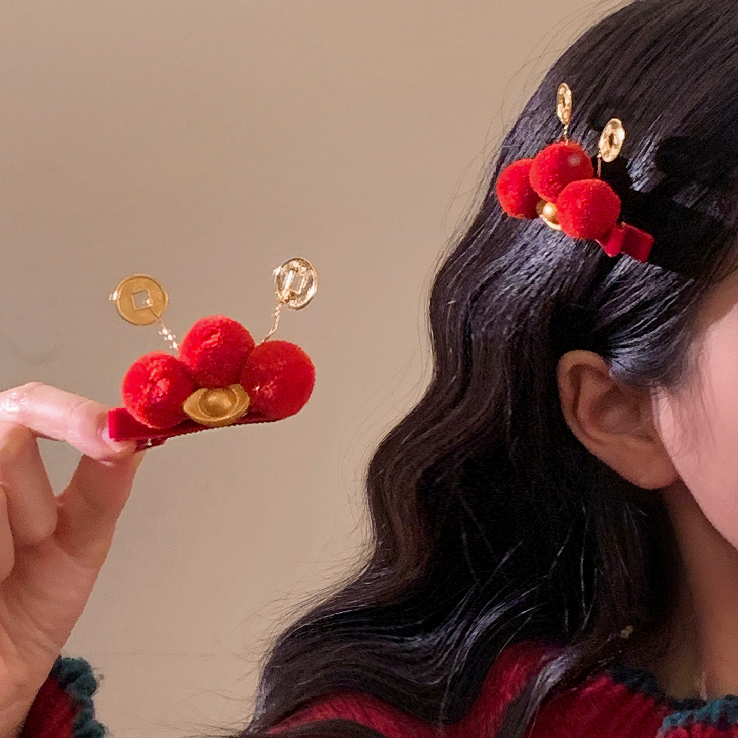 新年红色招财元宝发夹女秋冬百搭创意喜庆侧边夹宝宝拜年儿童头饰,淘宝优惠券,粉丝福利购,淘宝优惠卷