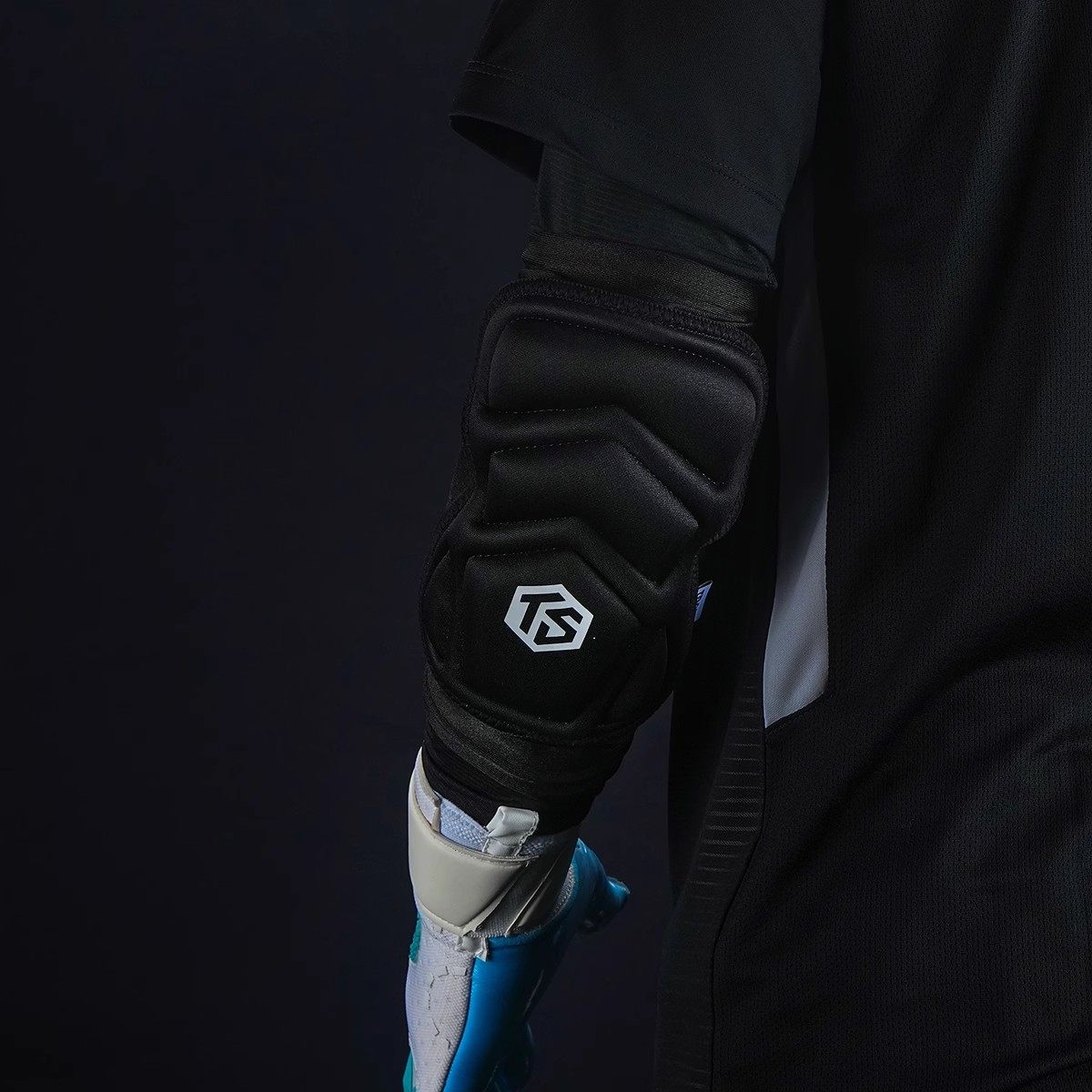 TROBR/拓佰足球运动守门员训练用加厚防护膝盖手肘防摔护膝护肘,淘宝优惠券,粉丝福利购,淘宝优惠卷