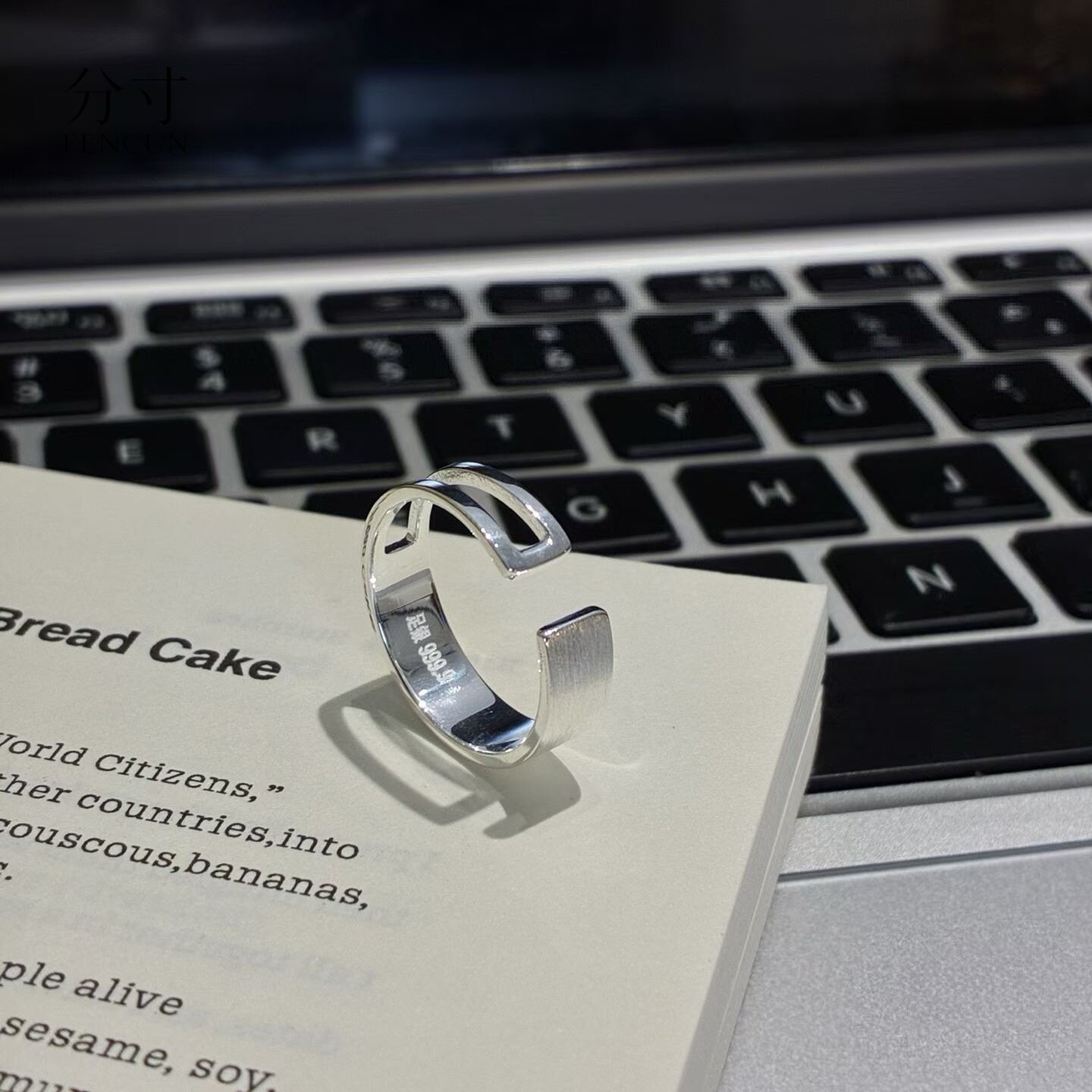 Pure silver 9999 half-window sterling silver ring, light luxury niche fashionable silver jewelry, versatile silver ring, gift for girlfriend and best friend