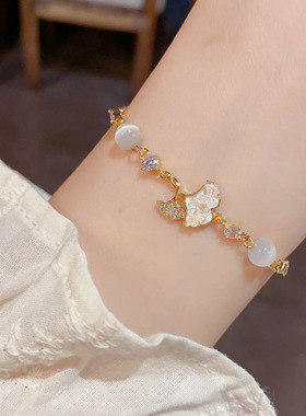 夏季新款气质时尚小清新水晶枫叶猫眼石手链轻奢百搭设计感手饰品