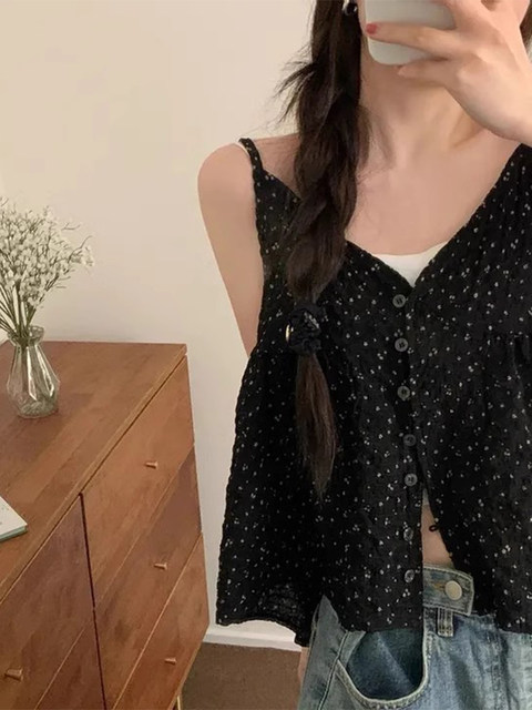 Loose and thin versatile small floral suspender shirt