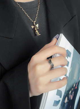 潮牌酷黑戒指女黑金戒指古金指环英文复古男女百搭原创