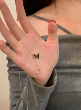 zoozmini黑色流苏蝴蝶项链女