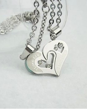 钛钢情侣项链吊坠心心相印