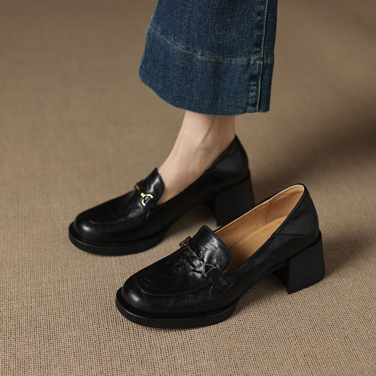 英伦复古风真皮乐福鞋女圆头粗跟一脚蹬小皮鞋百搭日常通勤单鞋女,淘宝优惠券,粉丝福利购,淘宝优惠卷