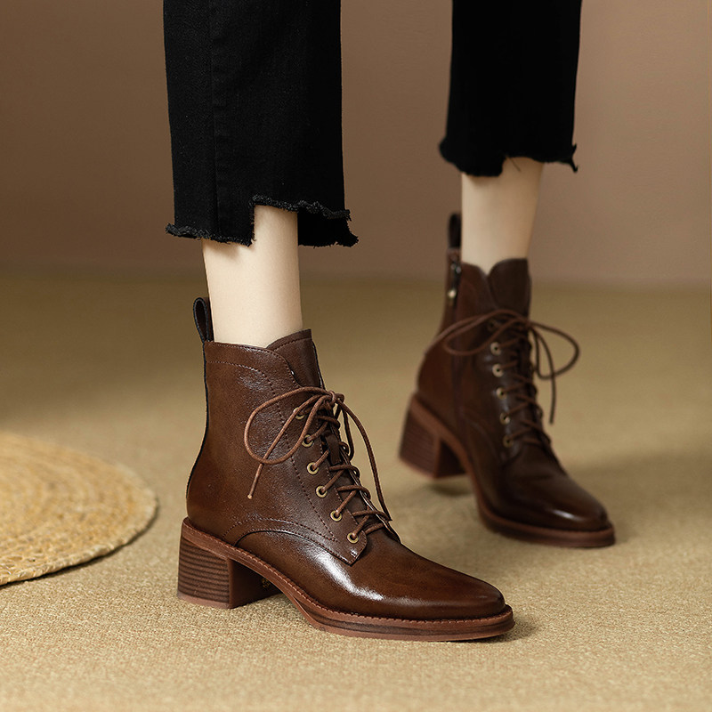 2025秋冬复古英伦真皮及踝靴法式尖头粗跟切尔西短靴女系带马丁靴,淘宝优惠券,粉丝福利购,淘宝优惠卷