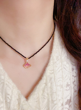 夏季简约轻奢黑水晶扇形项链