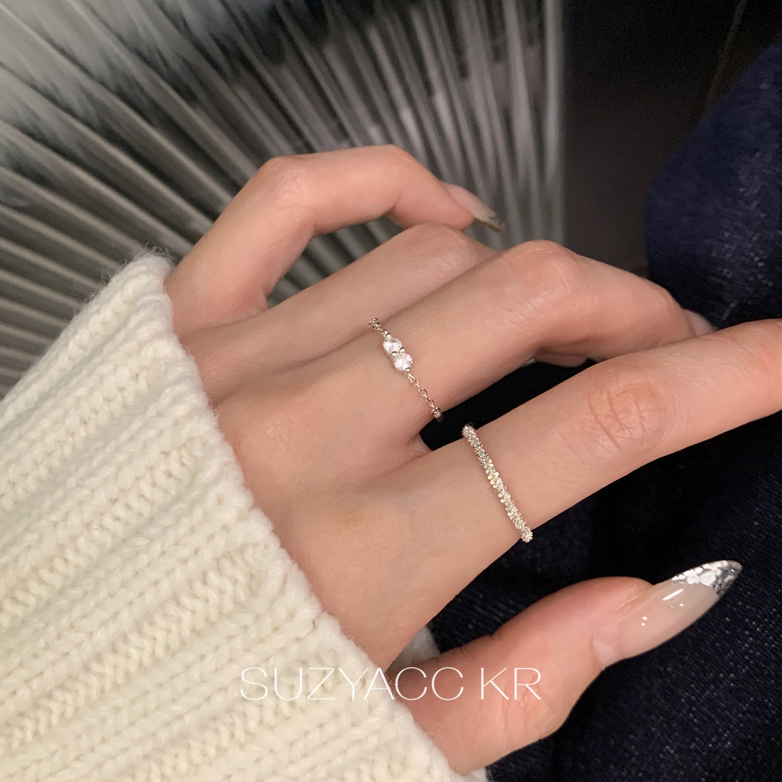 Suzyacc kr sterling silver rhinestone super flash chain ring exquisite white niche design thin circle index finger ring for women