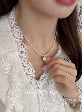 suzyacc kr小众拉丝贝母花朵珍珠项链女2025新款高级感轻奢锁骨链
