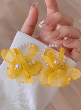 925银针黄色花瓣耳环甜美少女珍