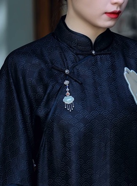 纯银旗袍压襟挂件天然玉石吊坠盘扣领口汉服茶服如意逐心古风挂件