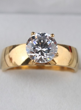 包邮金色镶钻大号钛钢戒指尾戒