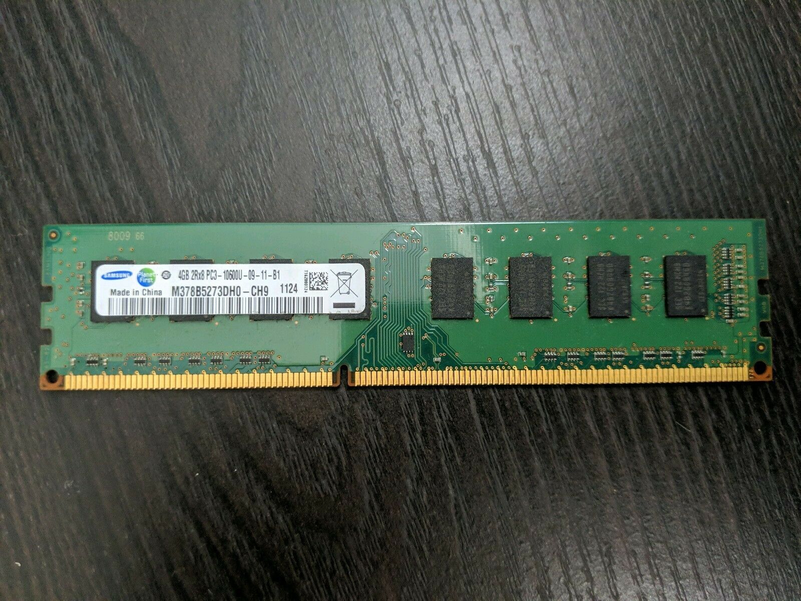 三星M378B5273DH0-CH9台式机内存条4G 2RX8 PC3-10600U DDR3 1333 - 图1