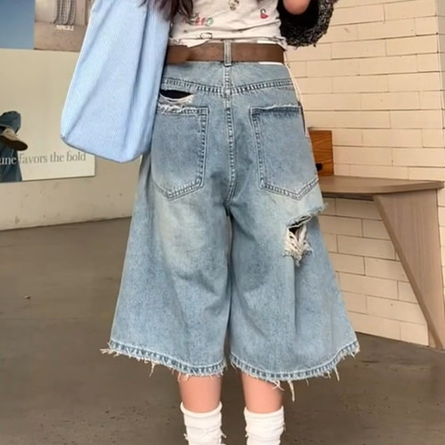 大码美式复古设计感破洞七分牛仔裤女2025夏街头宽松显瘦阔腿短裤 - 图3