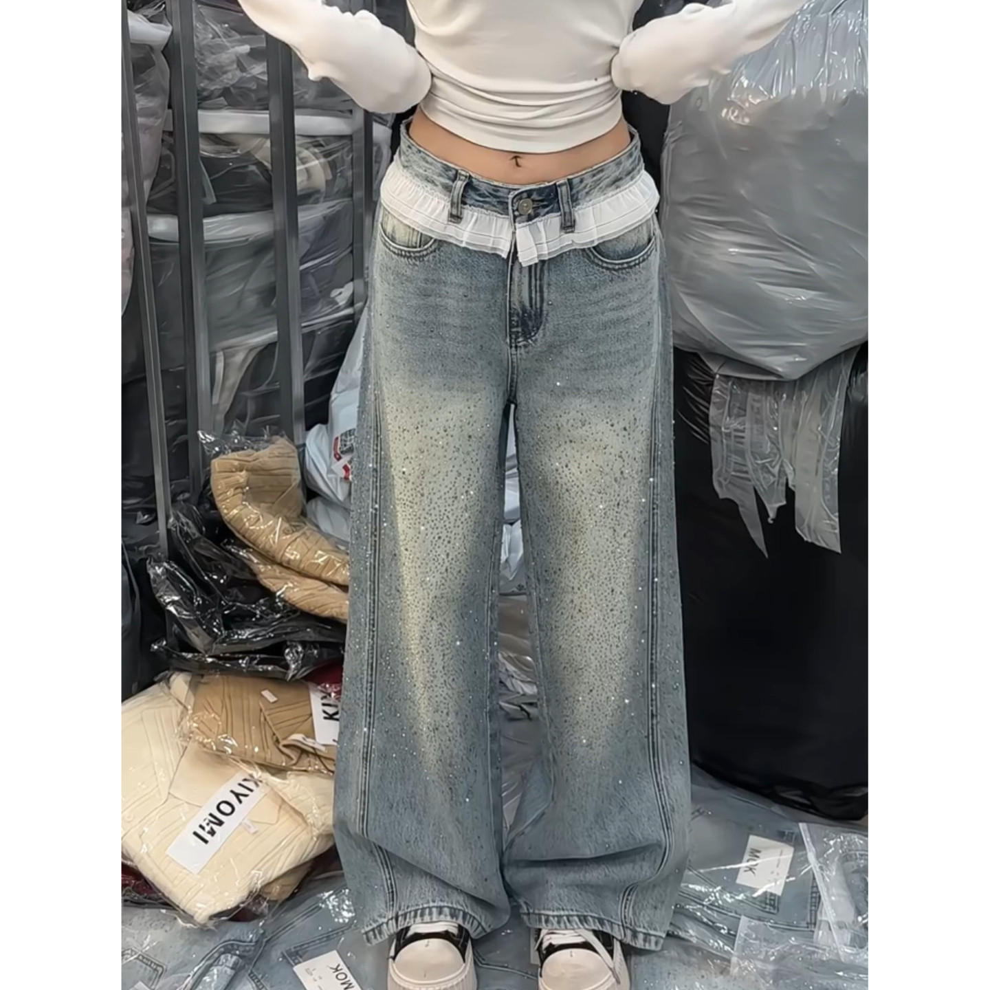 大码美式复古蕾丝拼接烫钻牛仔裤女辣妹设计感宽松显瘦阔腿拖地裤,淘宝优惠券,粉丝福利购,淘宝优惠卷