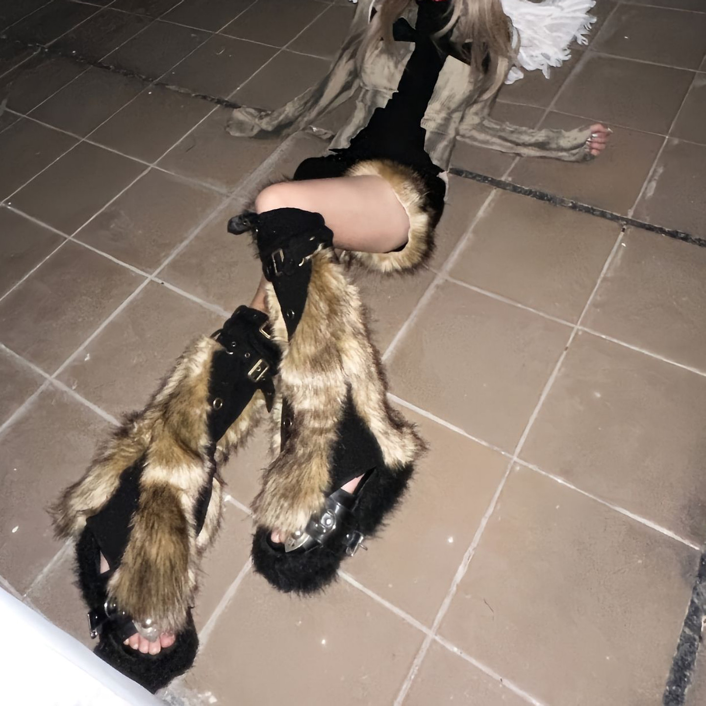 美式大码复古毛绒牛仔短裤女外穿秋冬y2k辣妹千禧羊羔毛阔腿热裤,淘宝优惠券,粉丝福利购,淘宝优惠卷