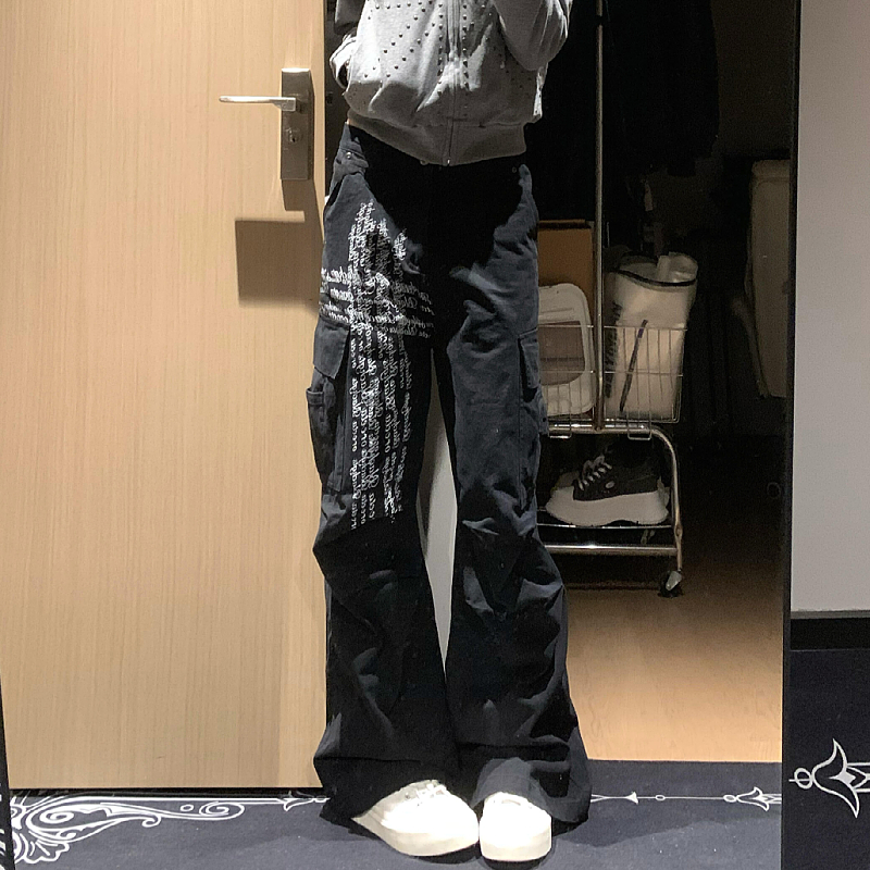 美式大码复古字母印花设计感工装牛仔裤男女街头宽松直筒阔腿长裤 - 图3