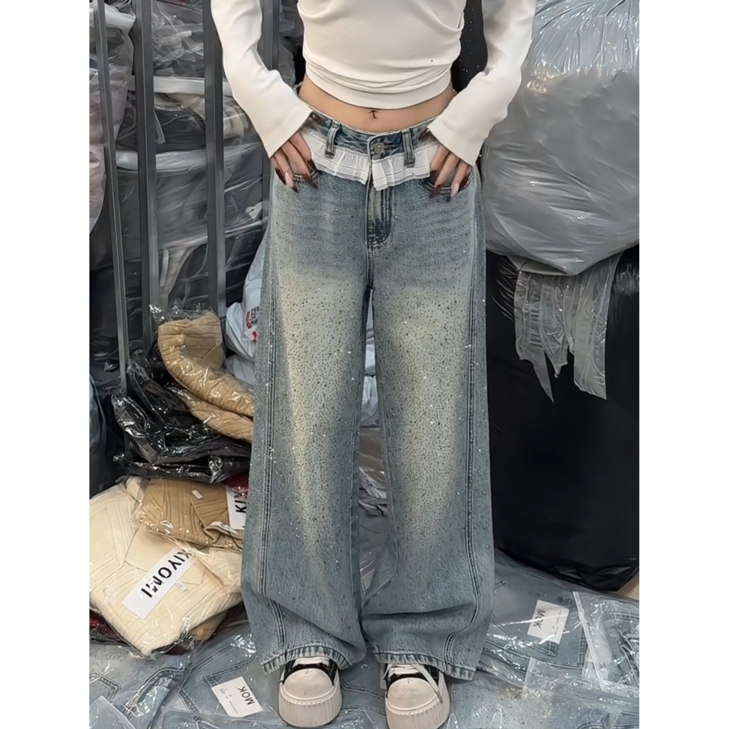 大码美式复古蕾丝拼接烫钻牛仔裤女辣妹设计感宽松显瘦阔腿拖地裤,淘宝优惠券,粉丝福利购,淘宝优惠卷