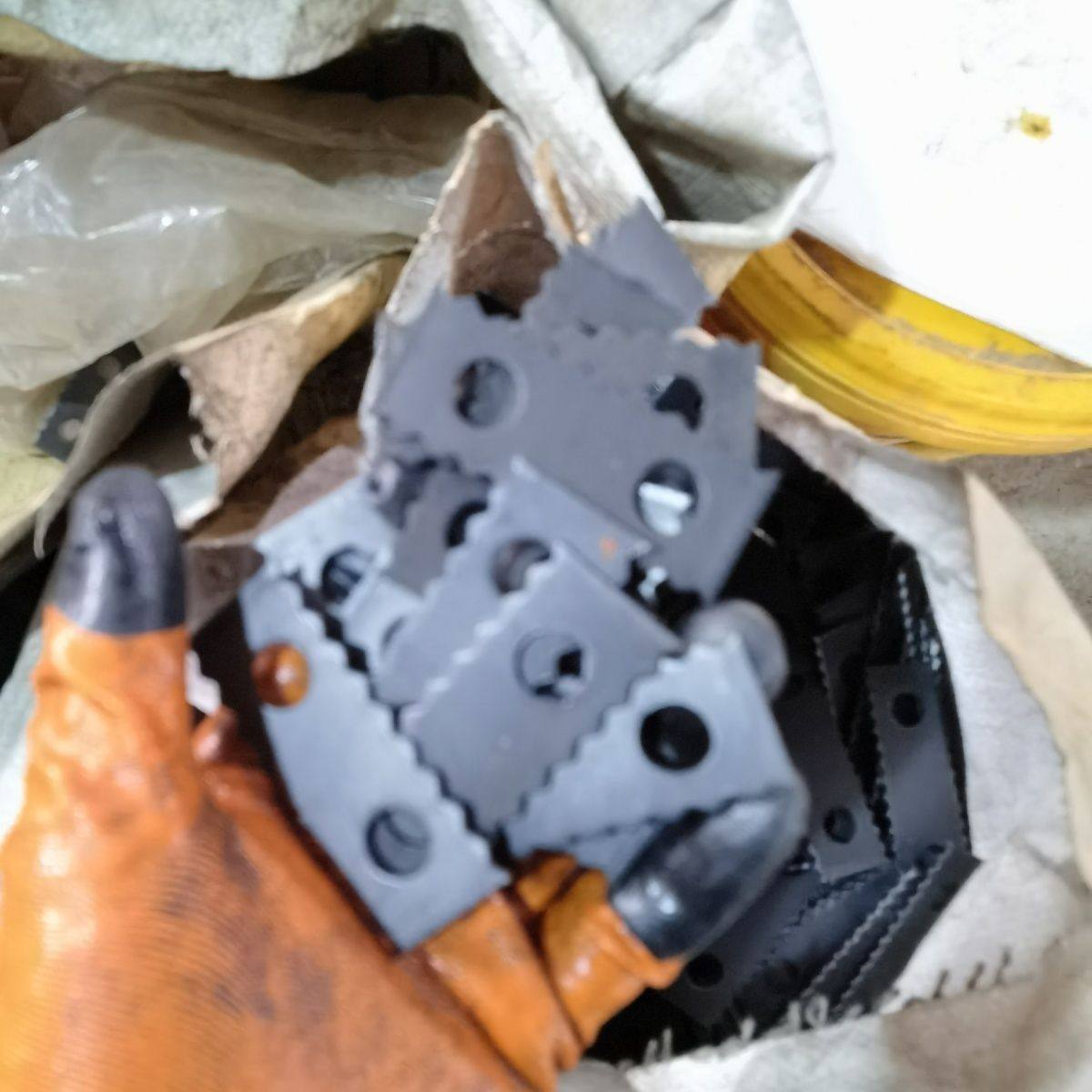 铡草机锤片锯齿甩片揉丝机甩片锤片9.5长1.2厘米孔各种尺寸可定制,淘宝优惠券,粉丝福利购,淘宝优惠卷