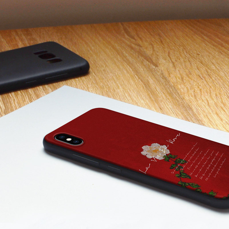 适用苹果12mini/xr/678pluse/11promax手机壳ins风复古英文红硅胶 - 图0