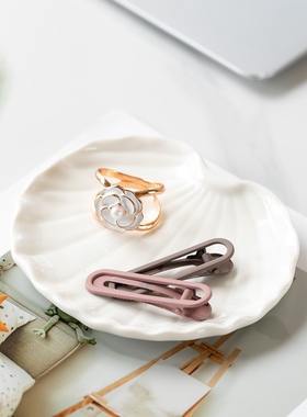 陶瓷简约北欧家居软装项链戒指收纳陶瓷托盘白绿贝壳小吃水果托盘