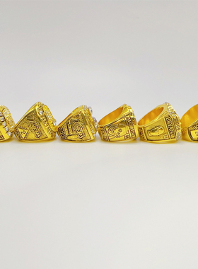 2020年湖人队科比詹姆斯总冠军戒指套装篮球迷生日礼物收藏送兄弟