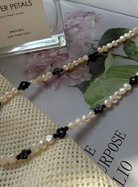 韩国天然巴洛克珍珠时髦小众设计感小花串珠项链ins个性拼色颈链