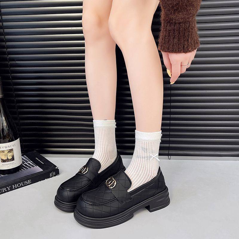 2026春季新款粗跟乐福鞋女黑色金属设计感英伦风复古高跟jk小皮鞋,淘宝优惠券,粉丝福利购,淘宝优惠卷