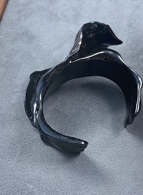 夸张设计个性辣妹黑色大叶子手镯