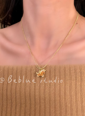 一马当先~蜜糖小马双层金色项链女本命年轻奢感锁骨链独特毛衣链