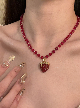 甜媚少女~夏季红色草莓串珠项链女轻奢小众百搭颈链配饰锁骨链