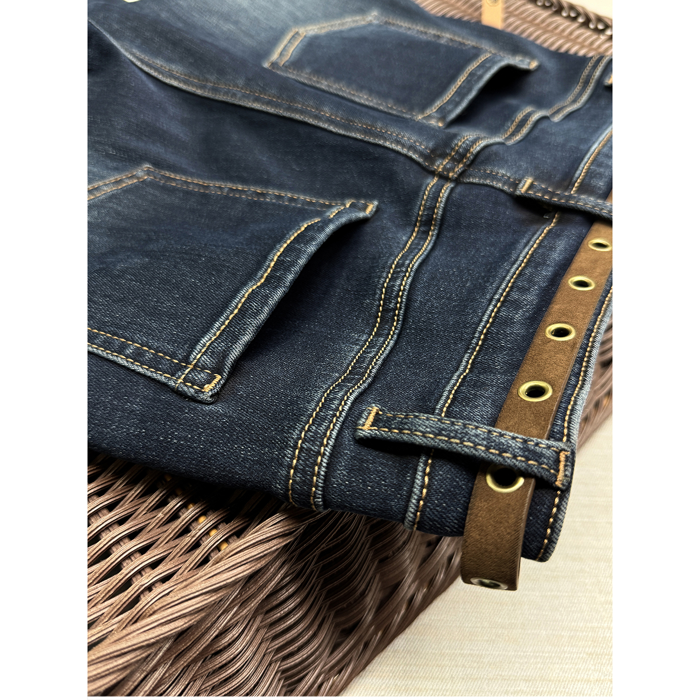 大N货!温暖显瘦!修身微弹薄绒牛仔喇叭裤女 M0400211~JS - 图2