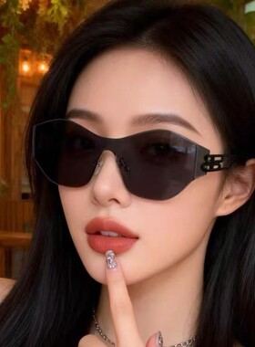 26法式轻奢女士无框一体式太阳镜