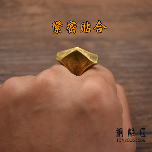 黄铜铜复古铜钥匙扣铜防身工具EDC铜钥匙扣挂件吊坠生日礼物 - 图2