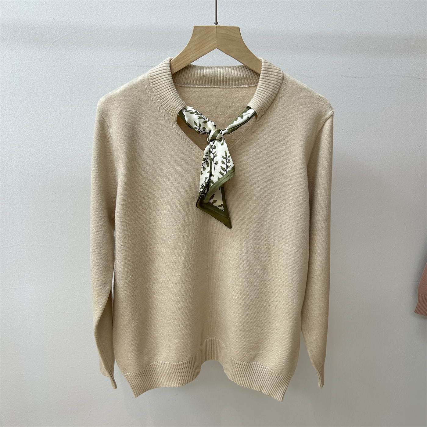 中年妈妈秋装气质针织长袖小衫宽松内搭中老年女装春秋季婆婆衣服