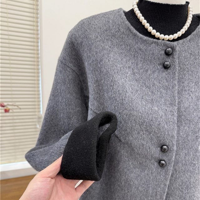 Middle-aged mother's autumn and winter woolen coat
