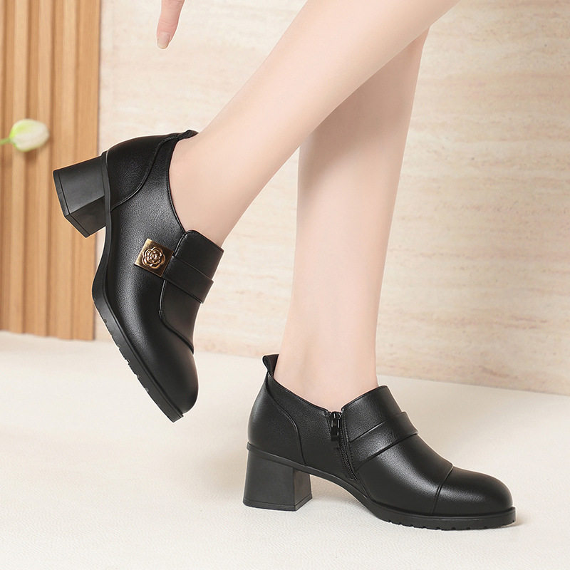 春秋款妈妈鞋软底舒适中年女鞋粗跟鞋子女款单鞋深口皮鞋一件,淘宝优惠券,粉丝福利购,淘宝优惠卷