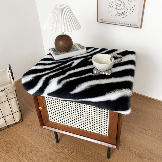 Rabbit plush bedside table cover cloth short plush bedroom table cushion dining table desk coffee table cushion chair cushion booth decorative cushion