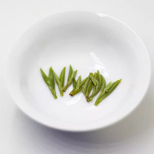 明前苏州碧螺春2026新茶嫩芽春绿茶特产送礼浓香型125g茶叶散装 - 图1